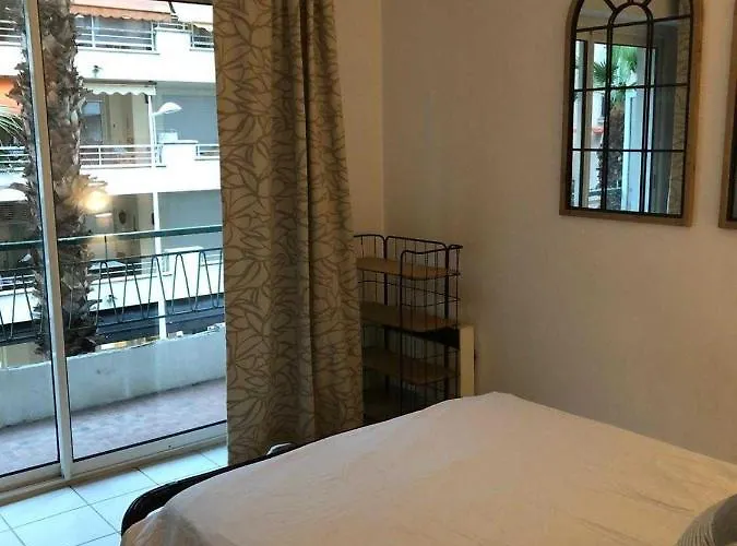 Flat In Juan アンティーブ