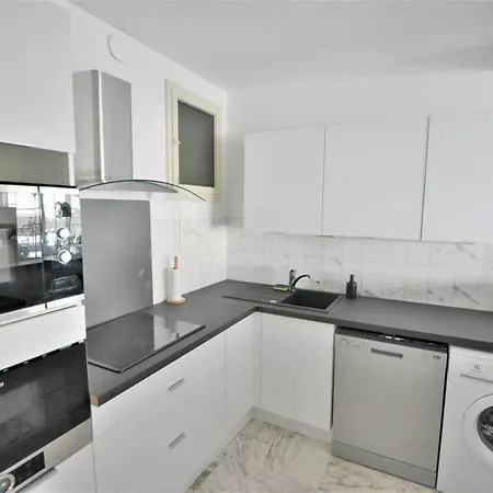 Flat In Juan Appartement